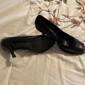 Comfortable,opened toe